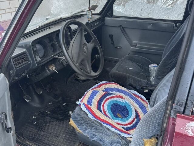 Красный ВАЗ 2104, объемом двигателя 1.5 л и пробегом 30 тыс. км за 473 $, фото 4 на Automoto.ua