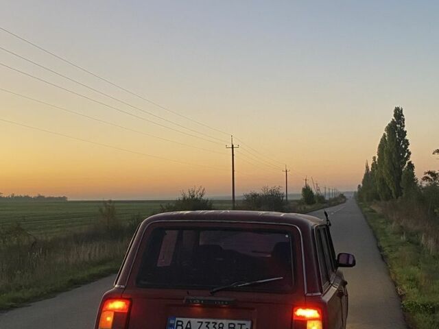 Красный ВАЗ 2104, объемом двигателя 1.5 л и пробегом 50 тыс. км за 1500 $, фото 1 на Automoto.ua