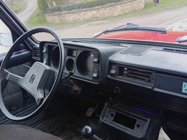 Красный ВАЗ 2104, объемом двигателя 0 л и пробегом 71 тыс. км за 664 $, фото 8 на Automoto.ua