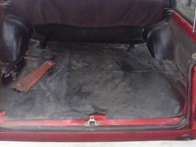 Красный ВАЗ 2104, объемом двигателя 0 л и пробегом 71 тыс. км за 664 $, фото 10 на Automoto.ua