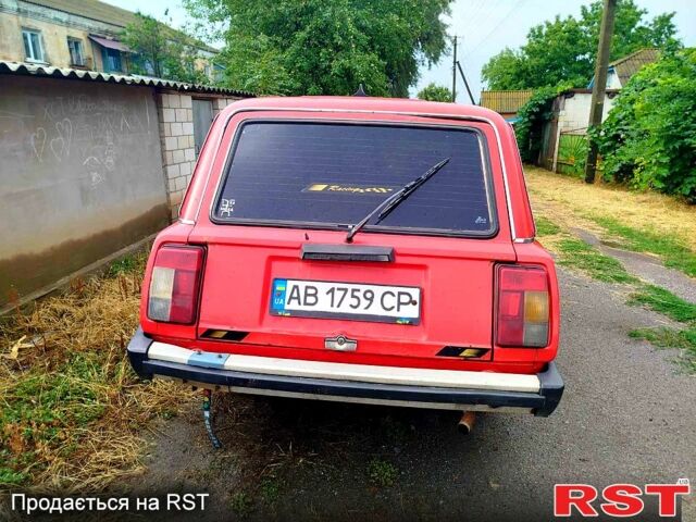 Красный ВАЗ 2104, объемом двигателя 1.3 л и пробегом 0 тыс. км за 700 $, фото 2 на Automoto.ua