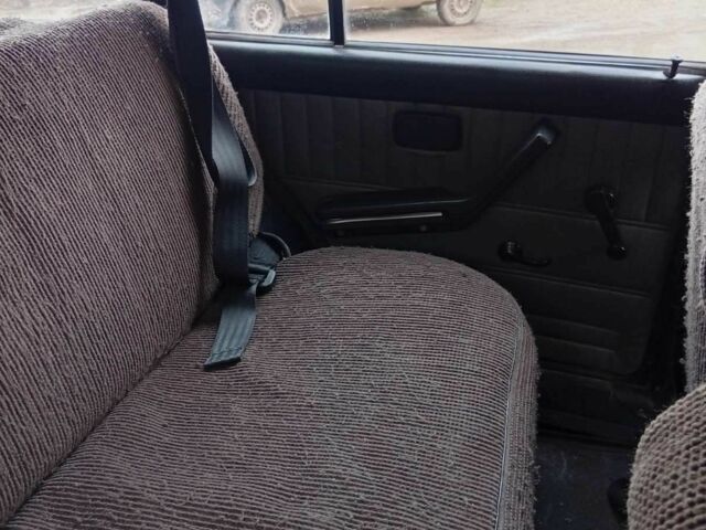 Красный ВАЗ 2104, объемом двигателя 0 л и пробегом 71 тыс. км за 664 $, фото 5 на Automoto.ua