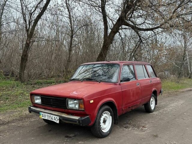 Красный ВАЗ 2104, объемом двигателя 1.3 л и пробегом 150 тыс. км за 379 $, фото 2 на Automoto.ua