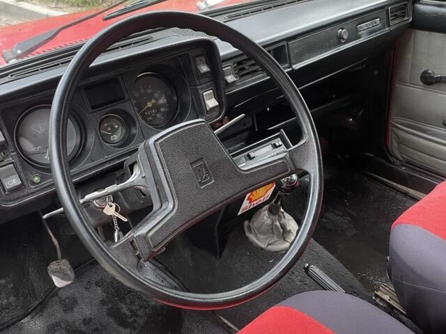 Червоний ВАЗ 2104, об'ємом двигуна 1.3 л та пробігом 150 тис. км за 1050 $, фото 3 на Automoto.ua