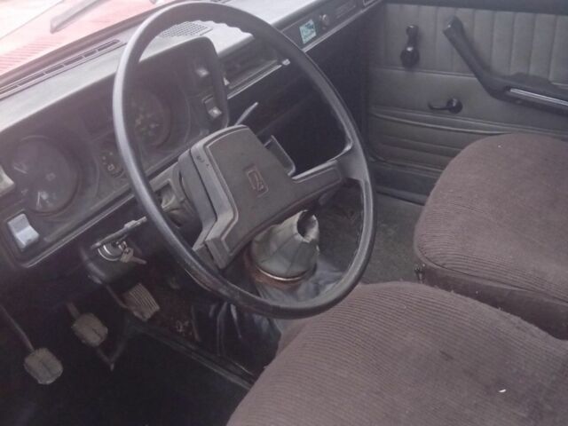 Красный ВАЗ 2104, объемом двигателя 0 л и пробегом 71 тыс. км за 664 $, фото 6 на Automoto.ua