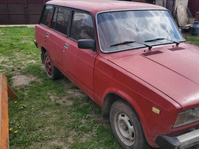 Красный ВАЗ 2104, объемом двигателя 1.3 л и пробегом 250 тыс. км за 700 $, фото 1 на Automoto.ua