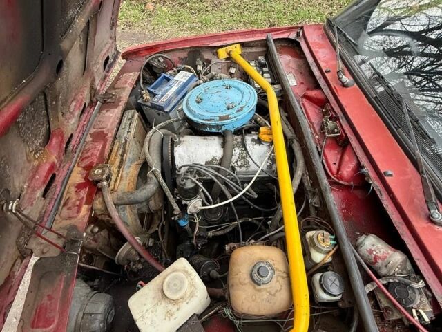 Красный ВАЗ 2104, объемом двигателя 1.3 л и пробегом 150 тыс. км за 379 $, фото 8 на Automoto.ua