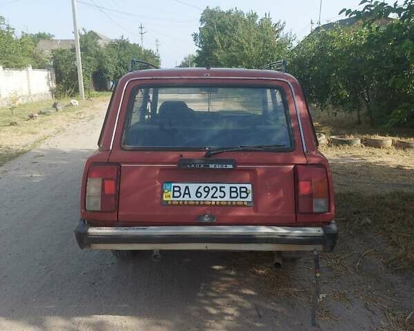 Красный ВАЗ 2104, объемом двигателя 1.45 л и пробегом 130 тыс. км за 600 $, фото 1 на Automoto.ua