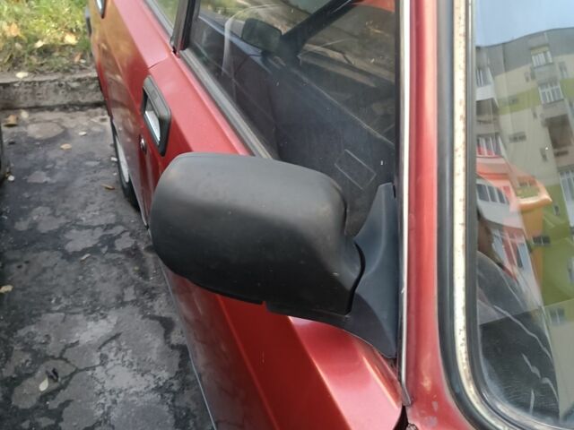 ВАЗ 2104 1991 в Александрие на Automoto.ua Красный ВАЗ 2104, объемом двигателя 0 л и пробегом 86 тыс. км за 600 $, фото 6 на Automoto.ua