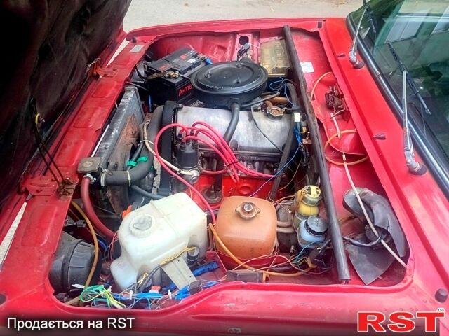 Красный ВАЗ 2104, объемом двигателя 1.3 л и пробегом 300 тыс. км за 1100 $, фото 5 на Automoto.ua