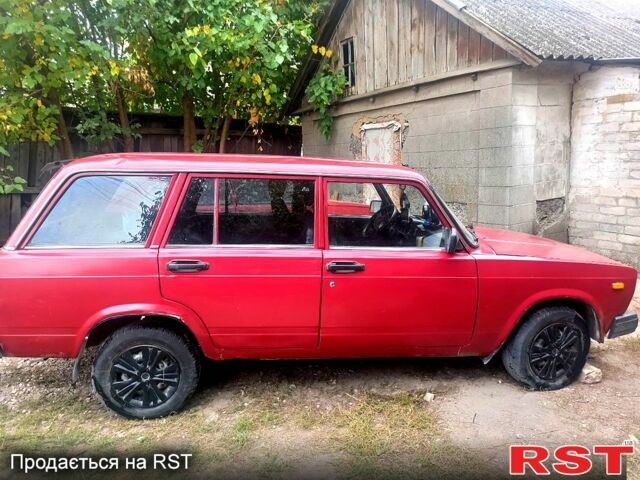 ВАЗ 2104 1991 в Запорожье на Automoto.ua Красный ВАЗ 2104, объемом двигателя 1.5 л и пробегом 0 тыс. км за 590 $, фото 1 на Automoto.ua