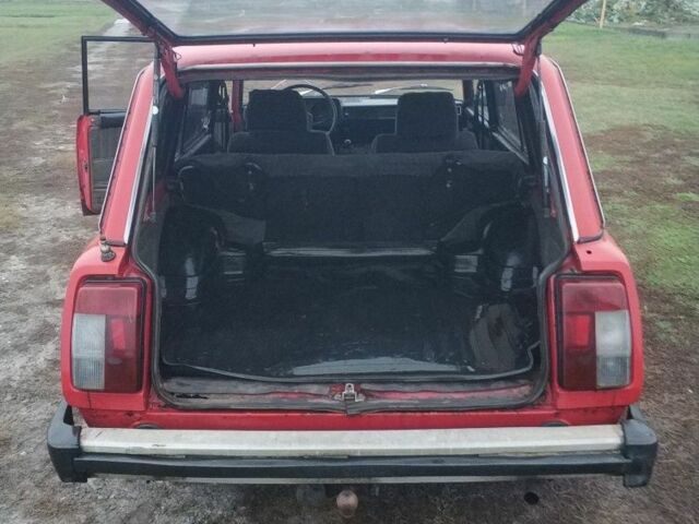 Красный ВАЗ 2104, объемом двигателя 1.3 л и пробегом 20 тыс. км за 572 $, фото 7 на Automoto.ua