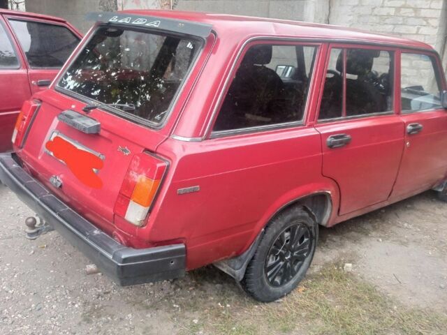 Червоний ВАЗ 2104, об'ємом двигуна 0 л та пробігом 250 тис. км за 597 $, фото 2 на Automoto.ua