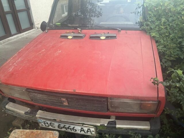 Красный ВАЗ 2104, объемом двигателя 0 л и пробегом 200 тыс. км за 300 $, фото 1 на Automoto.ua