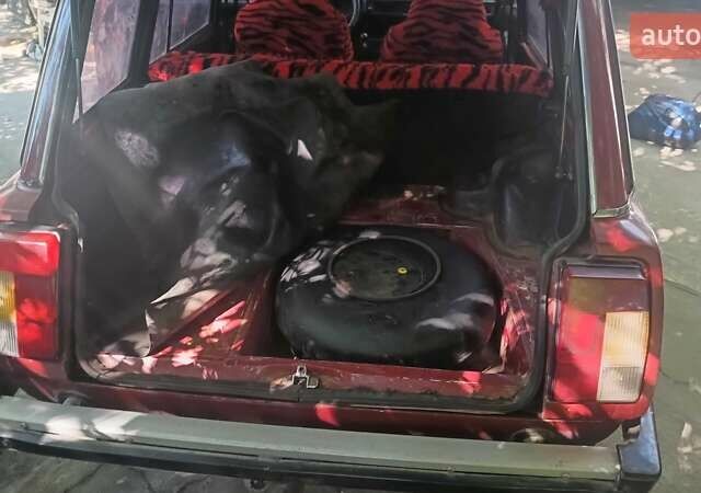 Червоний ВАЗ 2104, об'ємом двигуна 1.5 л та пробігом 135 тис. км за 1100 $, фото 5 на Automoto.ua