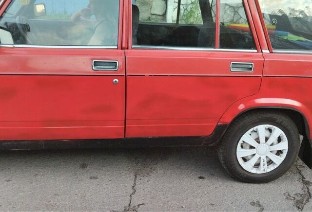 Красный ВАЗ 2104, объемом двигателя 1.5 л и пробегом 1000 тыс. км за 899 $, фото 2 на Automoto.ua
