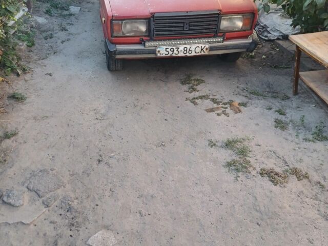 Красный ВАЗ 2104, объемом двигателя 0 л и пробегом 200 тыс. км за 263 $, фото 1 на Automoto.ua