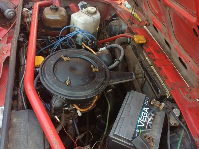 Красный ВАЗ 2104, объемом двигателя 1.5 л и пробегом 1000 тыс. км за 827 $, фото 5 на Automoto.ua