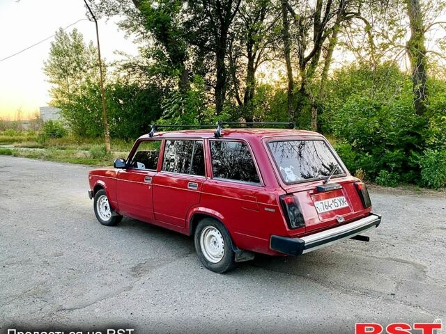 Красный ВАЗ 2104, объемом двигателя 1.5 л и пробегом 300 тыс. км за 1200 $, фото 3 на Automoto.ua