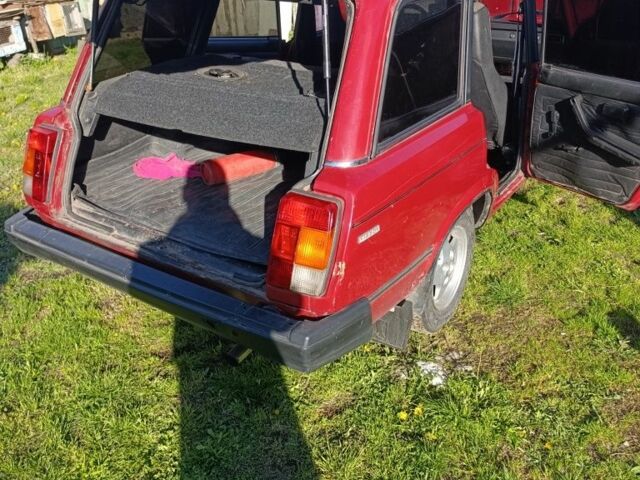 Красный ВАЗ 2104, объемом двигателя 0 л и пробегом 11 тыс. км за 750 $, фото 2 на Automoto.ua