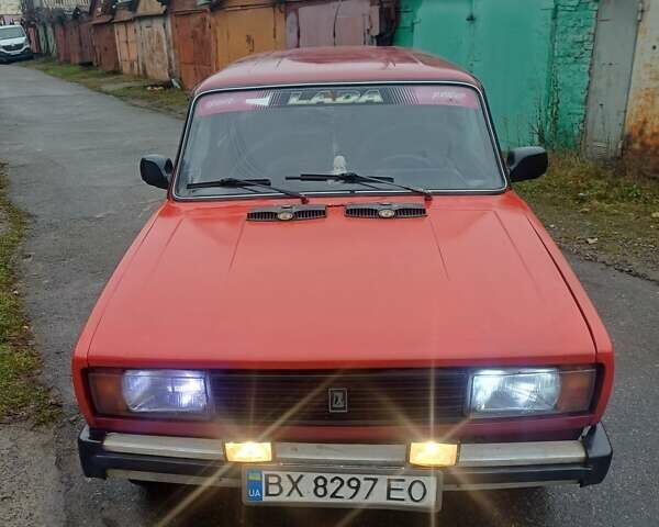 Красный ВАЗ 2104, объемом двигателя 1.5 л и пробегом 300 тыс. км за 549 $, фото 3 на Automoto.ua