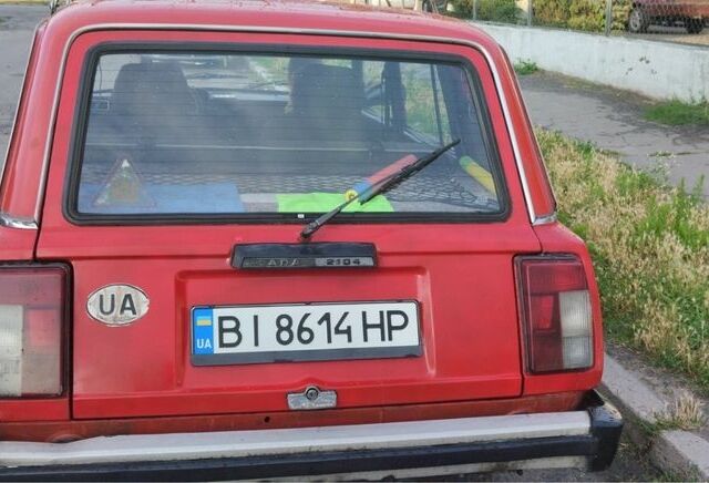 Красный ВАЗ 2104, объемом двигателя 1.5 л и пробегом 1000 тыс. км за 899 $, фото 1 на Automoto.ua