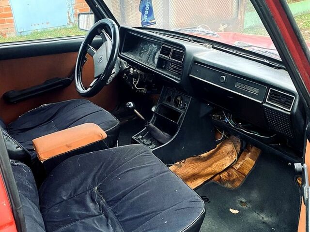 Червоний ВАЗ 2104, об'ємом двигуна 1.5 л та пробігом 215 тис. км за 500 $, фото 5 на Automoto.ua