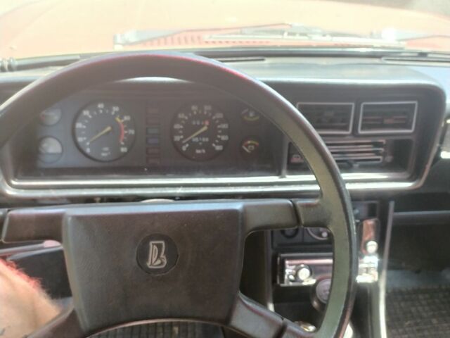 Красный ВАЗ 2104, объемом двигателя 1.5 л и пробегом 95 тыс. км за 597 $, фото 3 на Automoto.ua