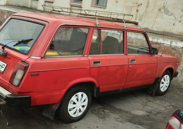 Красный ВАЗ 2104, объемом двигателя 1.5 л и пробегом 1000 тыс. км за 899 $, фото 3 на Automoto.ua