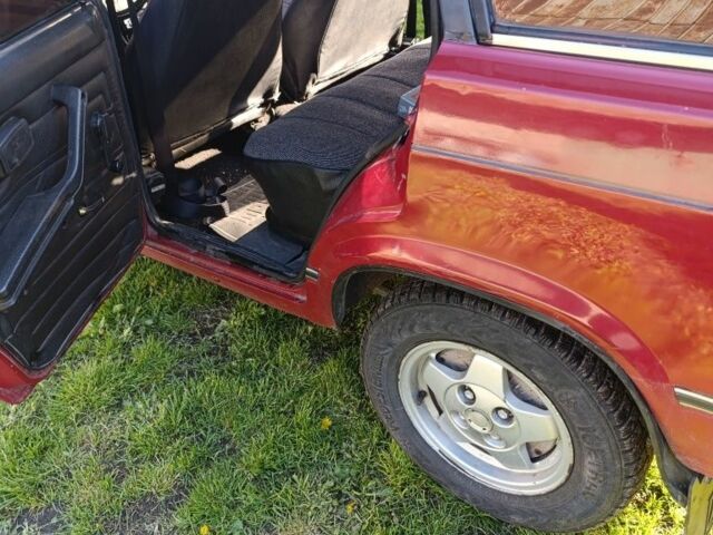Красный ВАЗ 2104, объемом двигателя 0 л и пробегом 11 тыс. км за 750 $, фото 4 на Automoto.ua