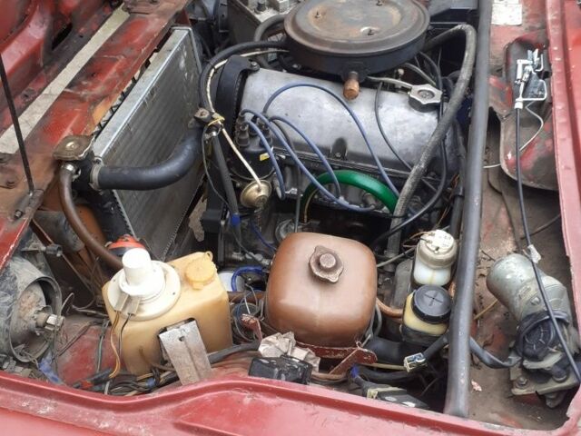 Красный ВАЗ 2104, объемом двигателя 0 л и пробегом 150 тыс. км за 592 $, фото 8 на Automoto.ua