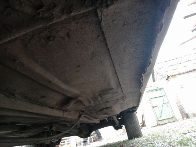 Красный ВАЗ 2104, объемом двигателя 0 л и пробегом 150 тыс. км за 592 $, фото 12 на Automoto.ua