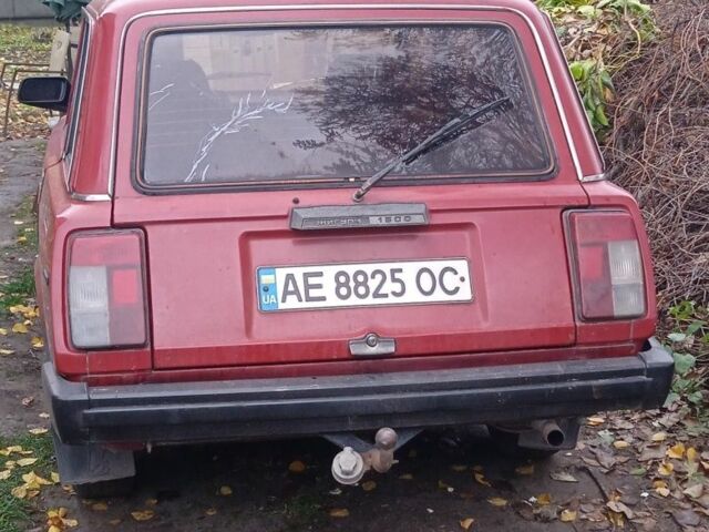 Красный ВАЗ 2104, объемом двигателя 1.5 л и пробегом 100 тыс. км за 905 $, фото 3 на Automoto.ua