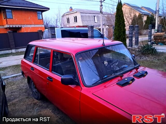 Красный ВАЗ 2104, объемом двигателя 1.5 л и пробегом 0 тыс. км за 1200 $, фото 2 на Automoto.ua