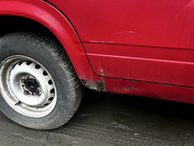 Красный ВАЗ 2104, объемом двигателя 1.7 л и пробегом 10 тыс. км за 355 $, фото 5 на Automoto.ua