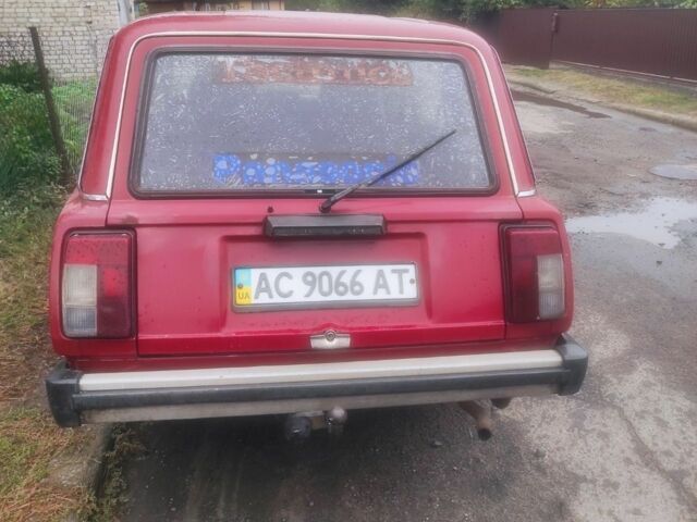 Красный ВАЗ 2104, объемом двигателя 0 л и пробегом 76 тыс. км за 700 $, фото 5 на Automoto.ua