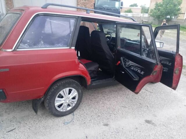 ВАЗ 2104 1994 в Чернигове на Automoto.ua Красный ВАЗ 2104, объемом двигателя 0 л и пробегом 93 тыс. км за 600 $, фото 3 на Automoto.ua