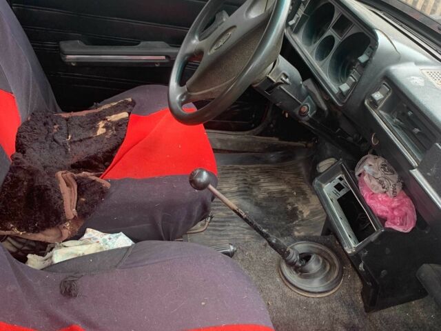 Красный ВАЗ 2104, объемом двигателя 0 л и пробегом 47 тыс. км за 480 $, фото 6 на Automoto.ua