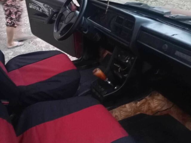 ВАЗ 2104 1994 в Чернигове на Automoto.ua Красный ВАЗ 2104, объемом двигателя 0 л и пробегом 93 тыс. км за 600 $, фото 6 на Automoto.ua