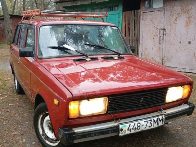 Красный ВАЗ 2104, объемом двигателя 1 л и пробегом 155 тыс. км за 845 $, фото 4 на Automoto.ua