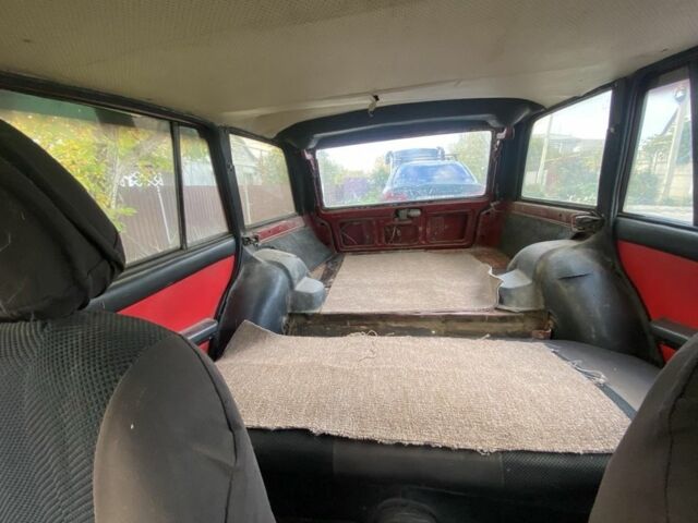 Красный ВАЗ 2104, объемом двигателя 1.5 л и пробегом 471 тыс. км за 565 $, фото 7 на Automoto.ua