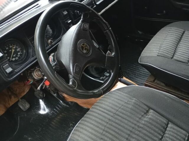 Красный ВАЗ 2104, объемом двигателя 1 л и пробегом 155 тыс. км за 845 $, фото 14 на Automoto.ua