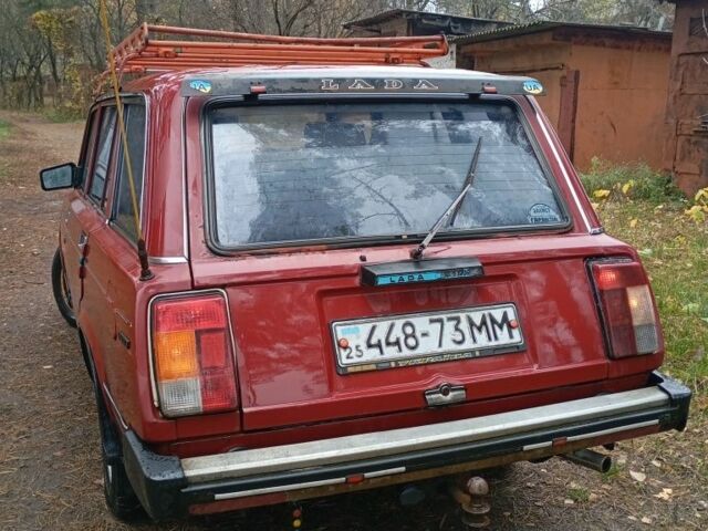 Красный ВАЗ 2104, объемом двигателя 1 л и пробегом 155 тыс. км за 845 $, фото 10 на Automoto.ua