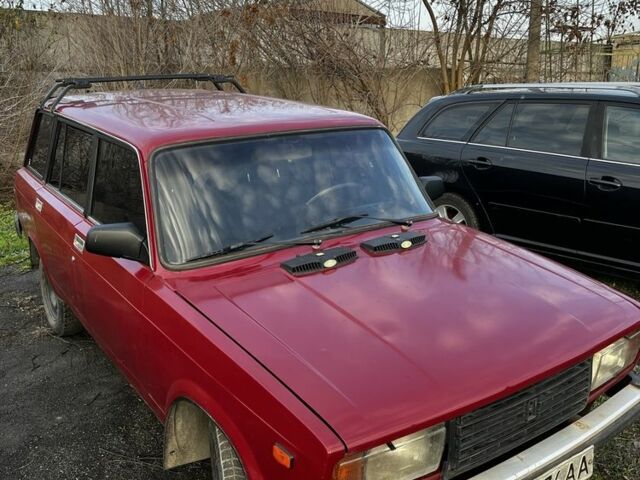 Красный ВАЗ 2104, объемом двигателя 0 л и пробегом 99 тыс. км за 947 $, фото 4 на Automoto.ua