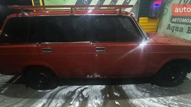 Червоний ВАЗ 2104, об'ємом двигуна 1.57 л та пробігом 300 тис. км за 940 $, фото 3 на Automoto.ua