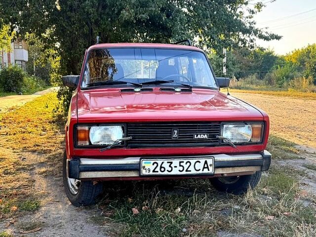 Красный ВАЗ 2104, объемом двигателя 1.5 л и пробегом 110 тыс. км за 1000 $, фото 1 на Automoto.ua