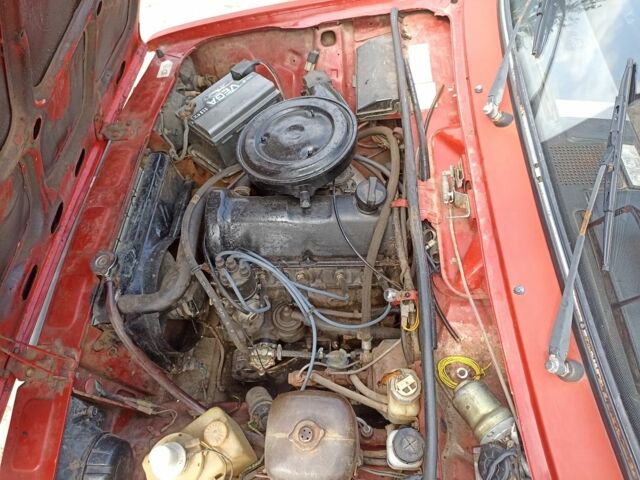 Красный ВАЗ 2104, объемом двигателя 0 л и пробегом 800 тыс. км за 600 $, фото 4 на Automoto.ua