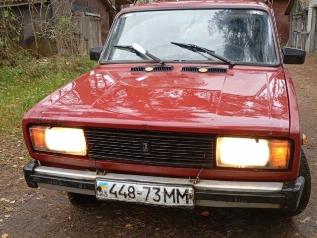 Красный ВАЗ 2104, объемом двигателя 1 л и пробегом 155 тыс. км за 845 $, фото 2 на Automoto.ua