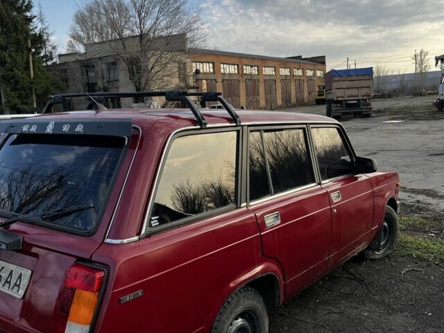 Красный ВАЗ 2104, объемом двигателя 0 л и пробегом 99 тыс. км за 947 $, фото 3 на Automoto.ua