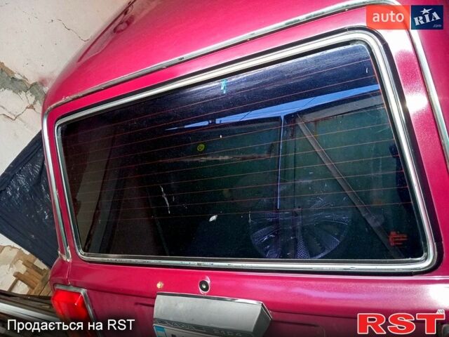 Красный ВАЗ 2104, объемом двигателя 1.5 л и пробегом 150 тыс. км за 1200 $, фото 1 на Automoto.ua